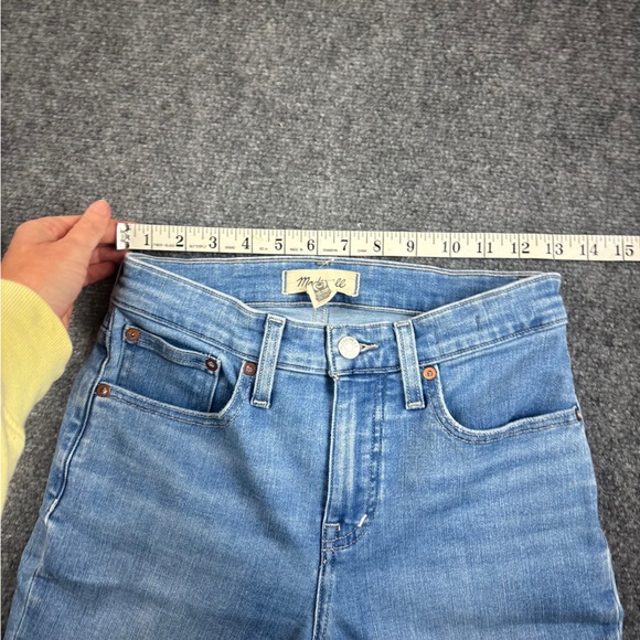 MADEWELL Women’s Denim Mid-Rise Kick Out Jeans Raw Hem size: 25 - Picture 5 of 9